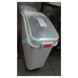 1X, RUBBERMAID INGREDIENT BIN