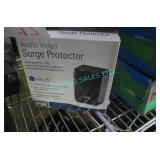 LOT, APC SURGE PROTECTOR + CABLE-IT
