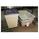 LOT, 2X BUS BINS + 1X 20L MEASURE CONTAINER