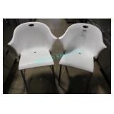 16X, WHITE PLASTIC PATIO CHAIRS