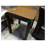 4X, 20" x 20" SIDE TABLES