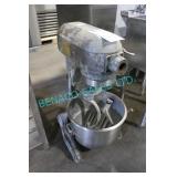 1X,HOBART 20QT MIXER W/ BOWL & 2 ATTMTS (NO GUARD)