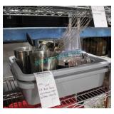 LOT,2X BUS BINS W/ MEASURE CUPS + KITCHEN UTENSILS
