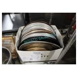 LOT, 52 PCS ASST. PIZZA PANS (12" - 17")