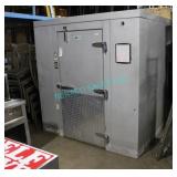 1X, 82" x 68" x 85"H WALK-IN COOLER