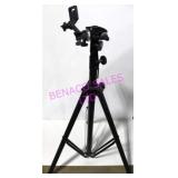 1X, ONSTAGE ADJ. TRIPOD STAND W/ MONFROTTO 056