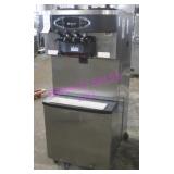 1X, TAYLOR ICECREAM MACHINE AIR-COOLED C717-33