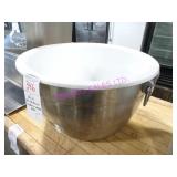 1X, 22"X11"T S/S ICE BIN W/ INSERT & WATER SPOUT
