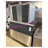 1X, HOSHIZAKI 52" 2 HEAD ICE MACHINE - NOTES!