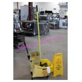 1X, BRUTE MOP BUCKET W/ MOP+WET FLOOR SIGN