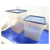 LOT, 4PCS ASST SIZE INGREDIENT MEASURE BINS NOTE