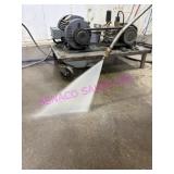 1X, PRESSURE WASHER W/ ACCESSORIES  NOTES!!