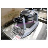 WARING DOUBLE BELGIAN WAFFLE MAKER WW200 152572