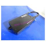 LOT, 2PC ARAKNIS GIGABIT POE & INJECTOR  NOTE