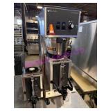 1X, NEW BUNN SINGLE GPR COFFEE MACH W/ 2 DISP