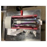 1X, TRE SPADE 5KG MANUAL SAUSAGE STUFFER