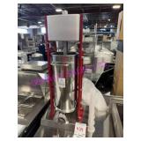 1X, TRE SPADE 7KG/15LB MANUAL SAUSAGE STUFFER