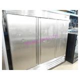 1X, 81"X82"T ECONOCOLD 3DR S/S PORTA COOLER NOTE