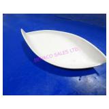 LOT, 36PCS 11"D OVAL MELAMINE DISHES