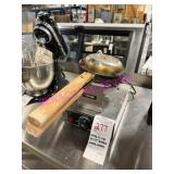 1X, VEVOR SC-X30 BUBBLE WAFFLE MAKER