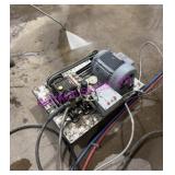 1X, PRESSURE WASHER W/ ACCESSORIES NOTE!