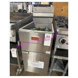 1X, OMCAN 35LB NATGAS FRYER