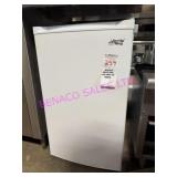 1X, 19.5" X 33.5" ONE DOOR FREEZER