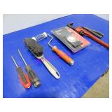LOT, 1 BIN ASST HAND TOOLS  NOTES!