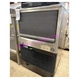 1X, HOSHIZAKI KM-151BAH 150L;B U/C ICE MACHINE