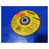 LOT, 6PC DEWALT 7" GRINDING PLATES