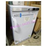 1X, 17.75"X30.5"T ABS CHEMICAL STORAGE MINI COOLER