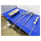 LOT, 5PC, 4 ASST MIXING PADDLES & 1 MUD BUD BIN