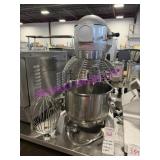 1X, *PARTS ONLY* 20 QUART MIXER W/ 3 ATTACHMENTS