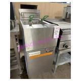 1X,  FRYMASTER GDF14SD 35LB NAT GAS FRYER