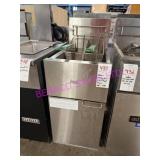 1X, DEAN SR142GN 43LB NAT GAS FRYER