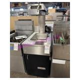 1X, GARLAND 18" DUMP STATION W/ HEAT LAMP