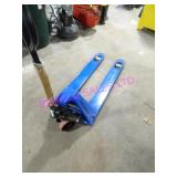 1X, NARROW LEGS 4400LB CAP BLUE PUMP TRUCK
