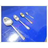 LOT, 1 CUTLERY TRAY (151PC) ASST SIZE SPOONS NOTE