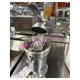 1X, BREVILLE 800CPXL CITRUS JUICER