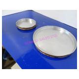 LOT, 1 BIN (36PC) ASST SIZE ALUM PIZZA PANS