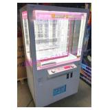 WINNERS CUBE CLAW GAME BY ICE, 39"X36"X72" - 15527