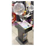 1X, 13"x 22"x 55", HOCKEY GUM BALL MACHINE *NOTES!
