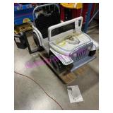 EAGLE JEEP KIDDIE RIDE -