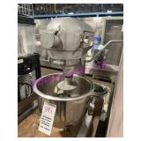 1X, THUNDERBIRD ARM-02 20QT MIXER W/ 2 ATTACHMENTS