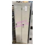 1X, 24"X72" DOUBLE BANK 2 DOOR LOCKER