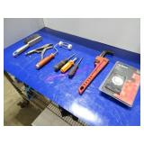 LOT, 1 BIN ASST HAND TOOLS