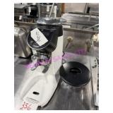 1X, COMPAQ COFFEE GRINDER - BROKEN HOPPER