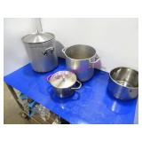LOT, 4PC ASST SIZE STOCK POTS