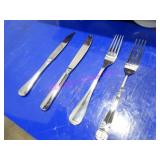 LOT, 1 CUTLERY TRAY(292PC) ASST STYLE S/S CUTLERY