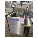 1X, PITCO 65C+ 65LB FRYER - NAT GAS